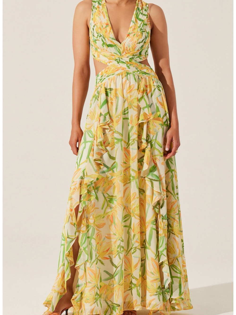 Astr The Label Noya Floral Pleated Cutout Maxi Dress